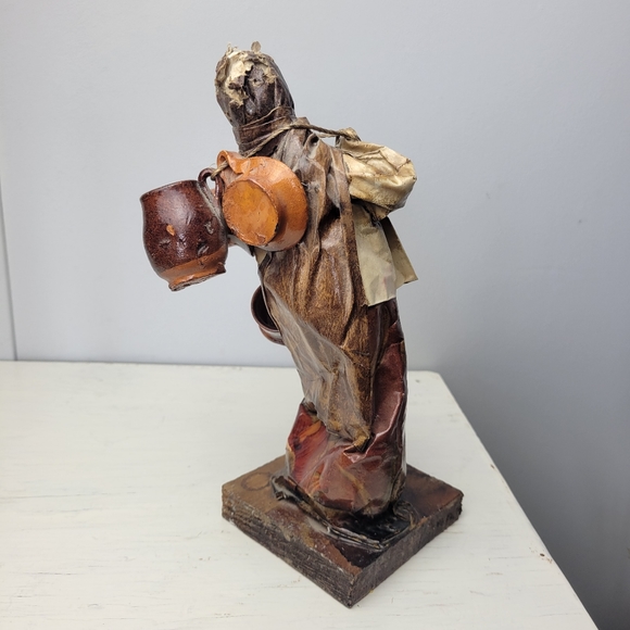 Vintage Mexican Folk Art Paper Mache Figure Handmade Authentic Hardworking Woman - Picture 7 of 16